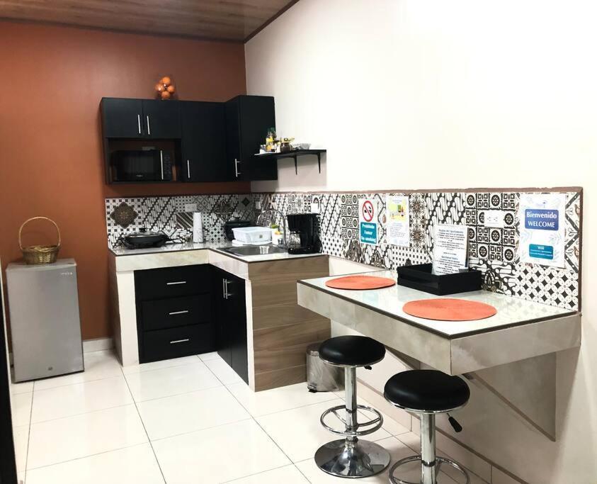 Departamento H Gonzalez 2 Apartment Alajuela ภายนอก รูปภาพ